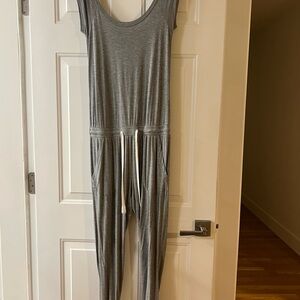 Vici Heather Gray Top